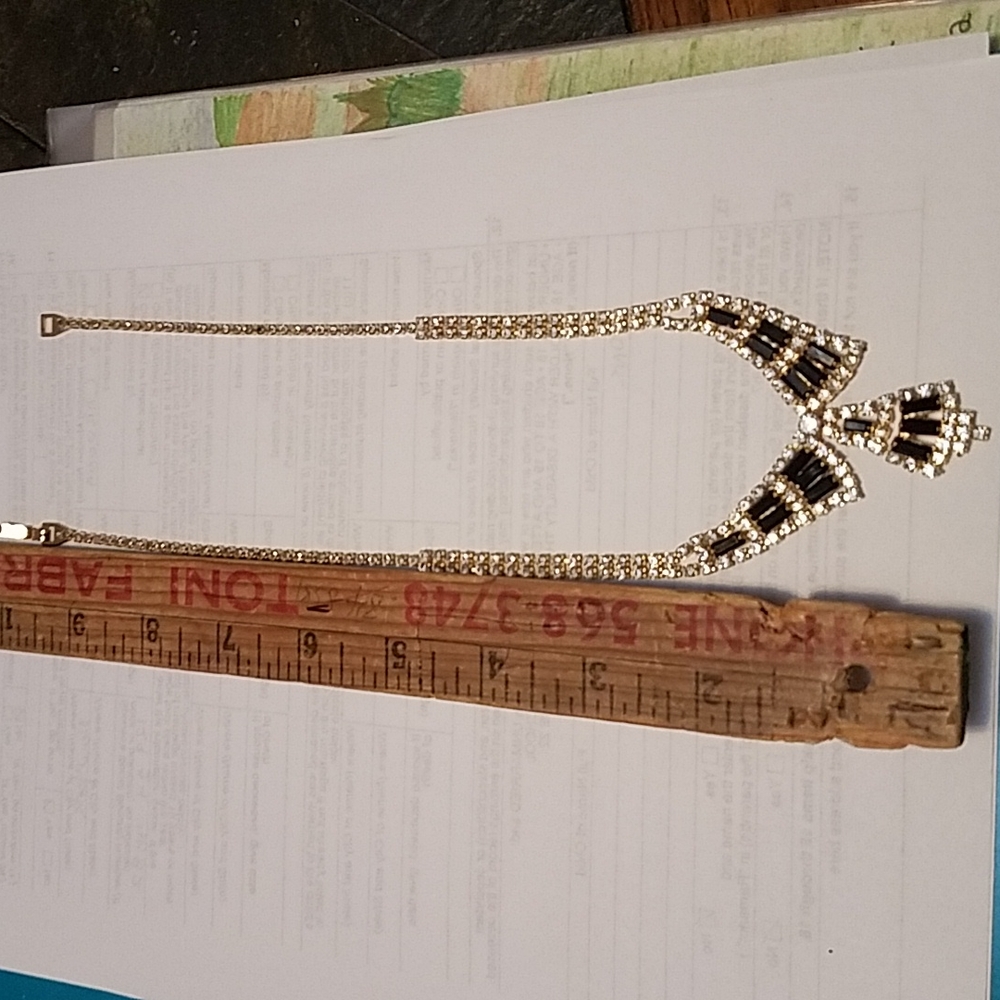 Necklace - Picture 2 of 5